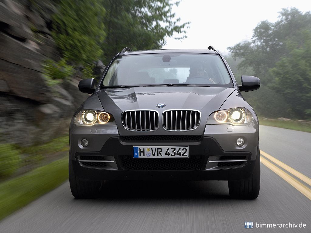 BMW X5 - Sports Activity Vehicle