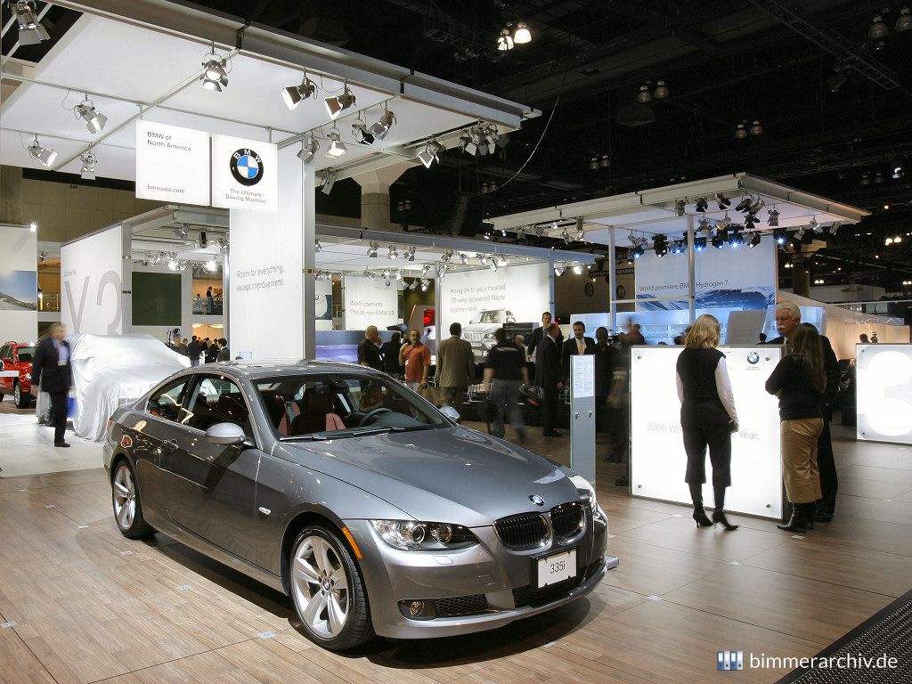 LA Auto Show - BMW Stand