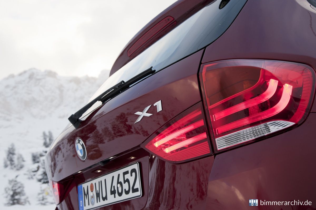 BMW X1 xDrive28i