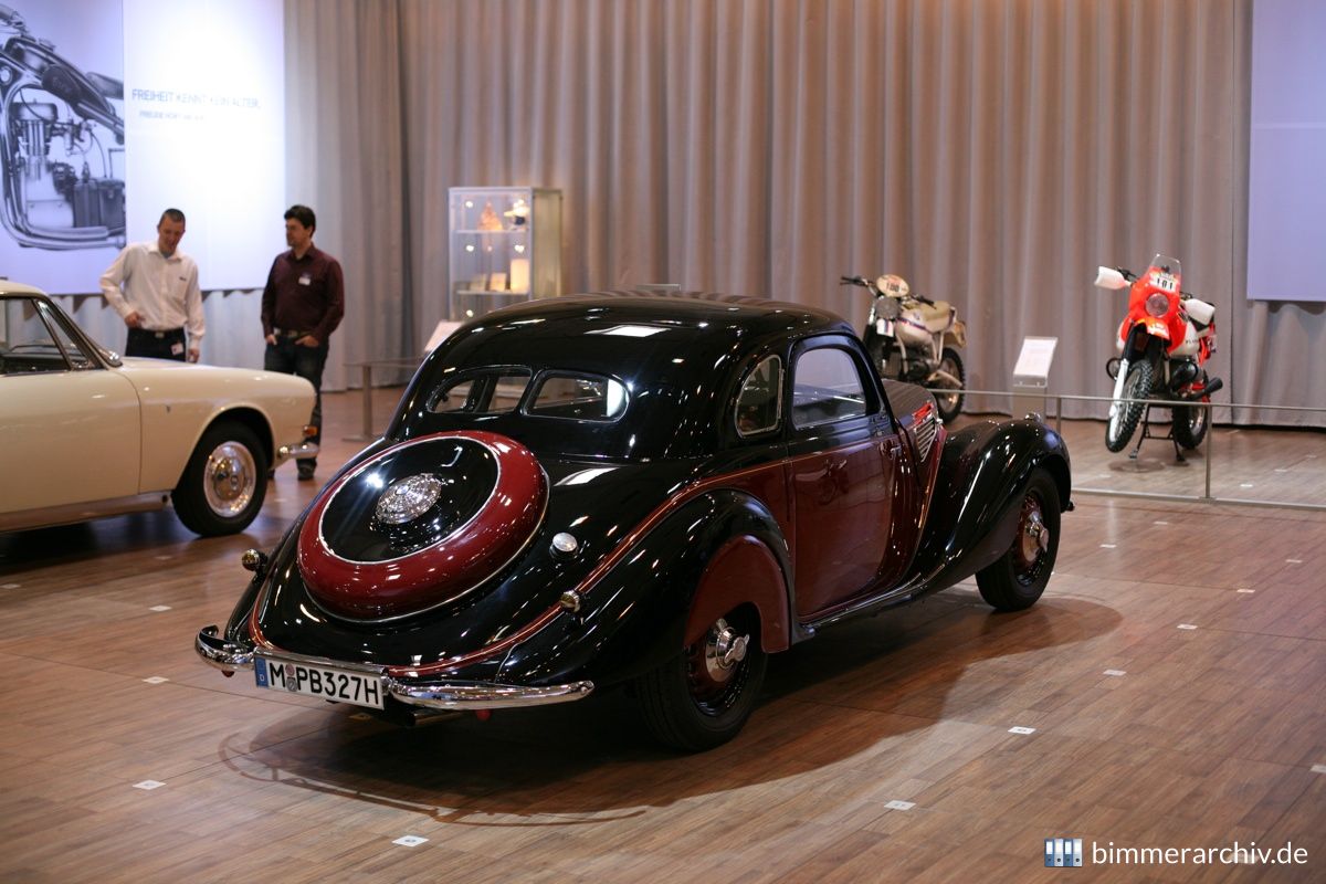 BMW 327 Coupé