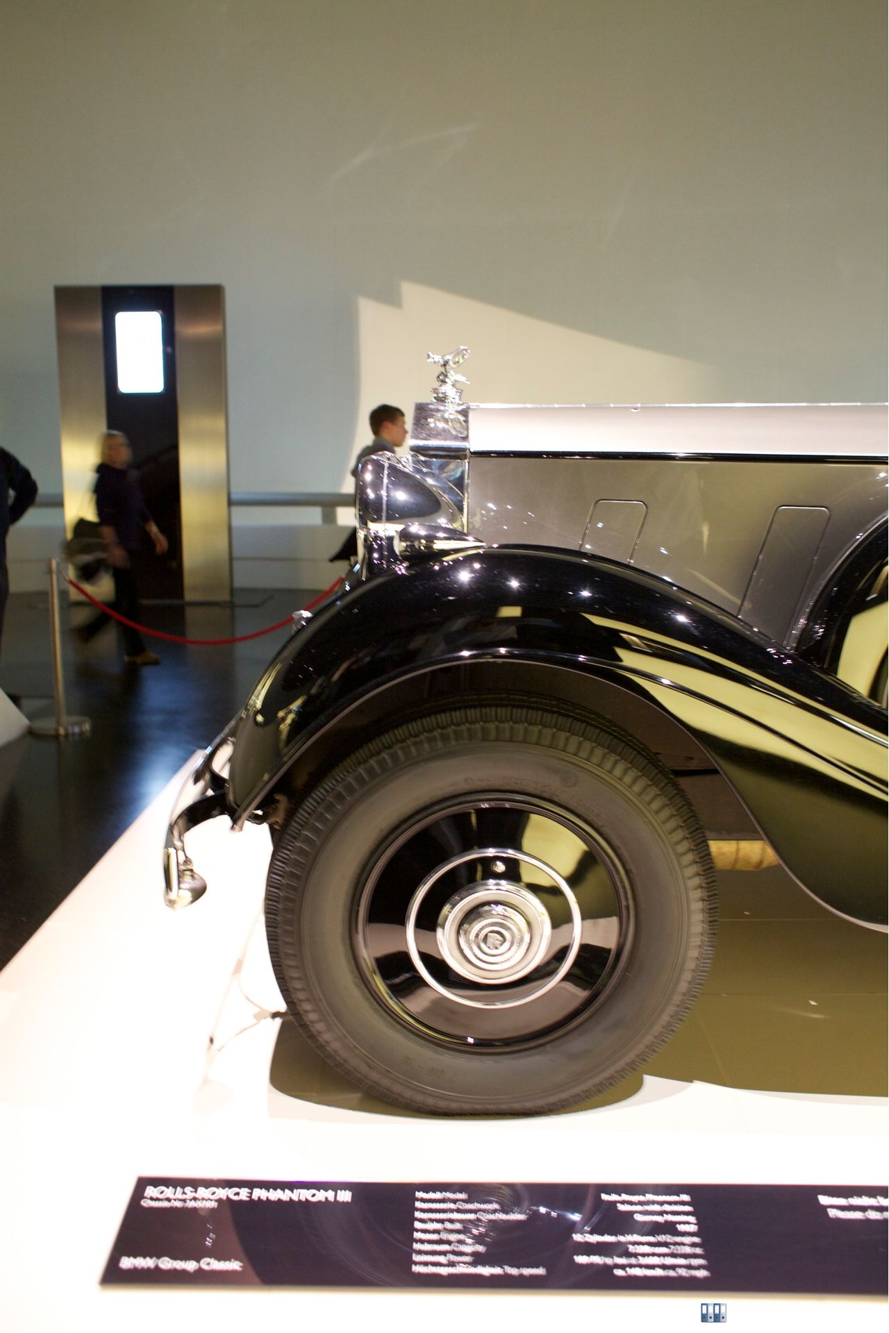 Rolls-Royce Phantom III (1937)