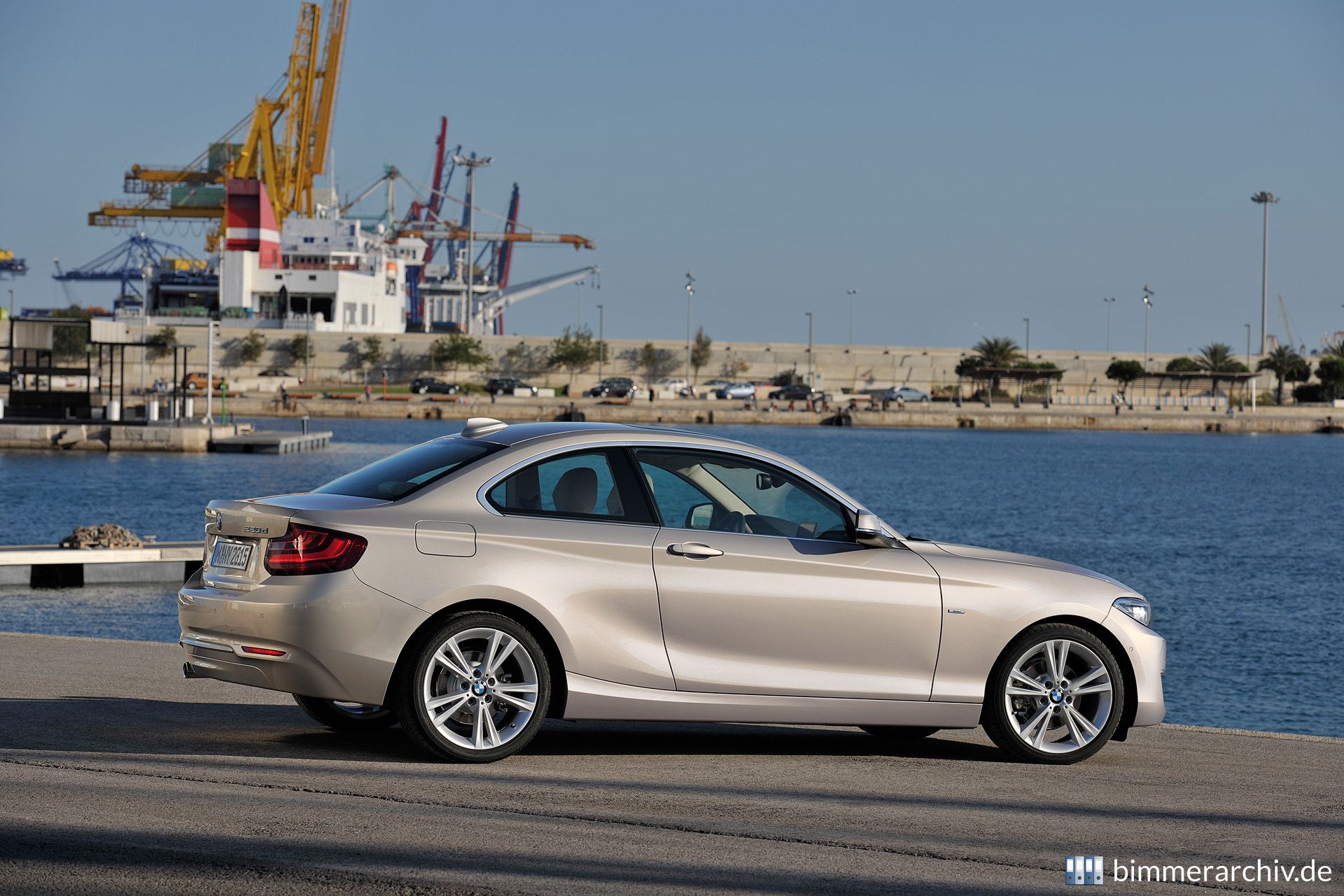 BMW 220d - Modern Line