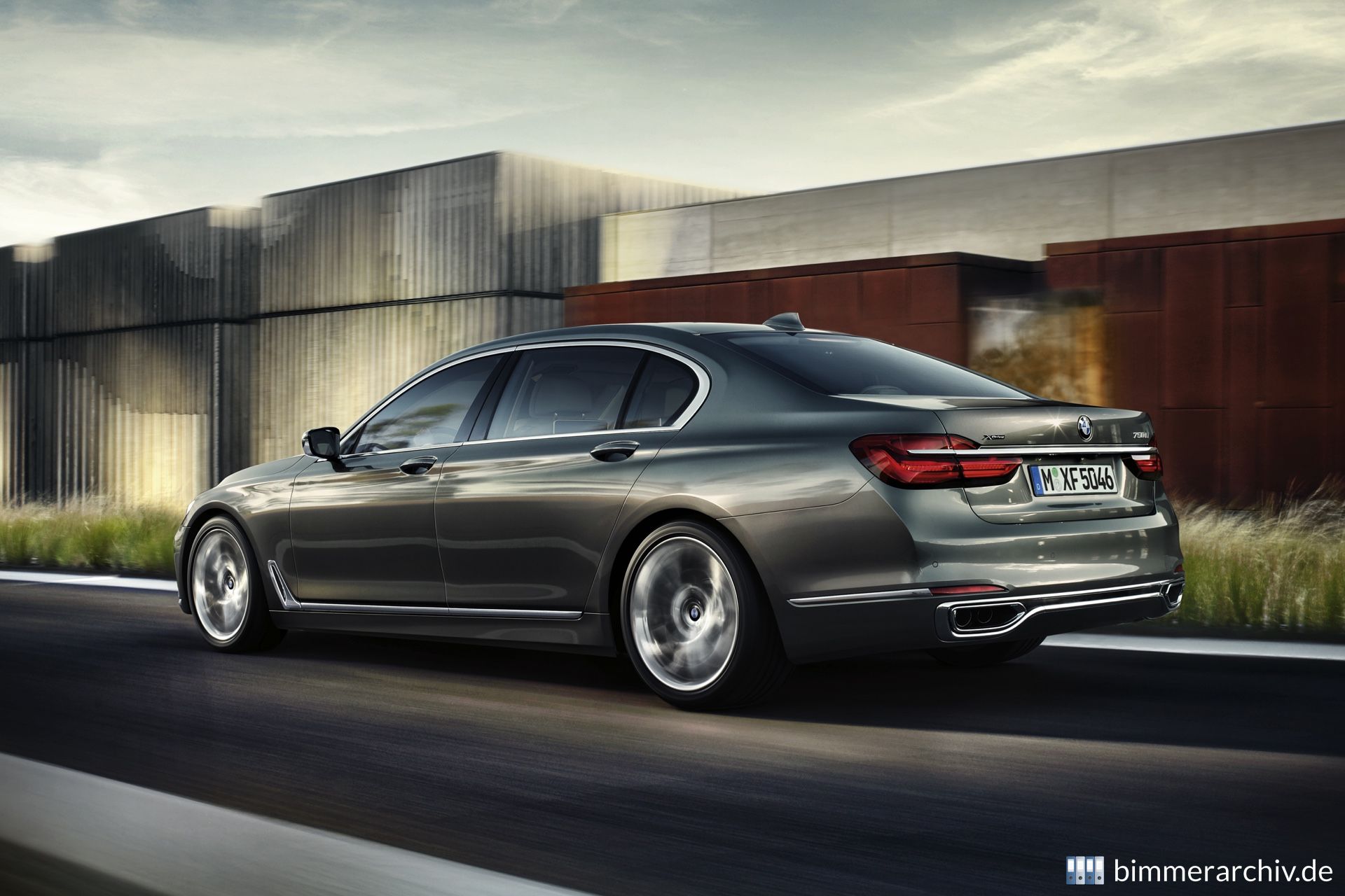 BMW 750Li xDrive - Design Pure Excellence