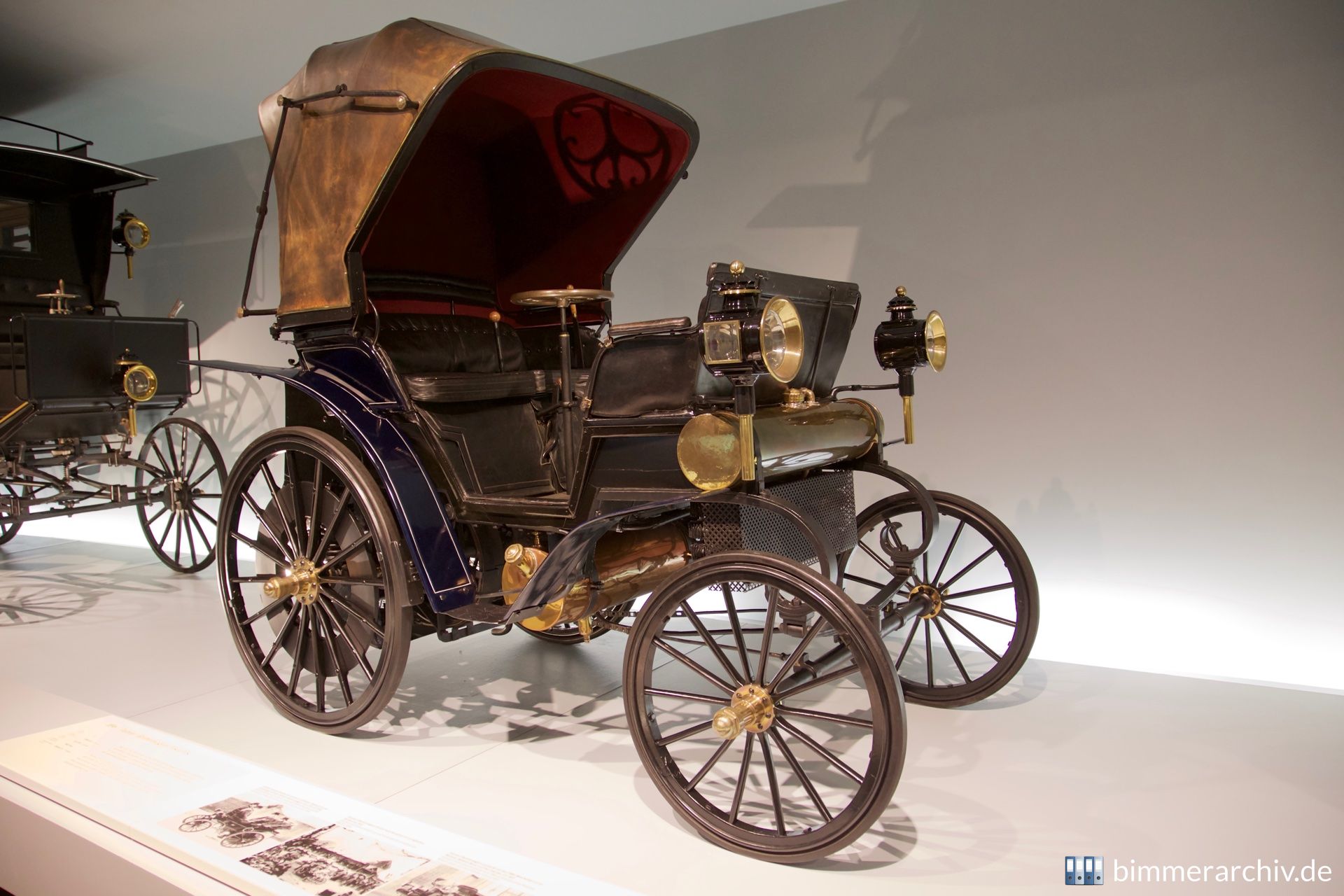 Daimler Riemenwagen Vis-à-Vis (1896)