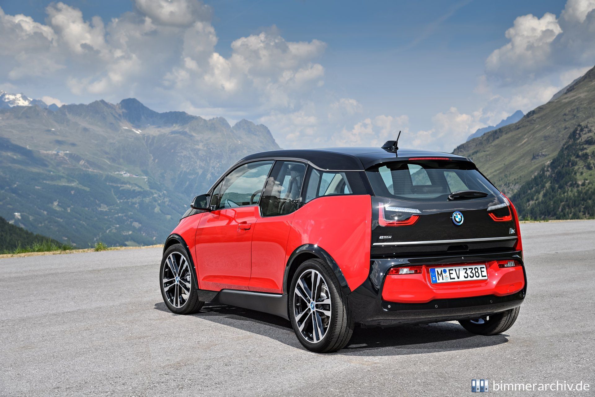 BMW i3s