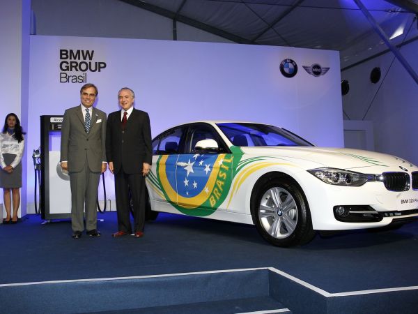 Launch des BMW 320i ActiveFlex in Brasilien