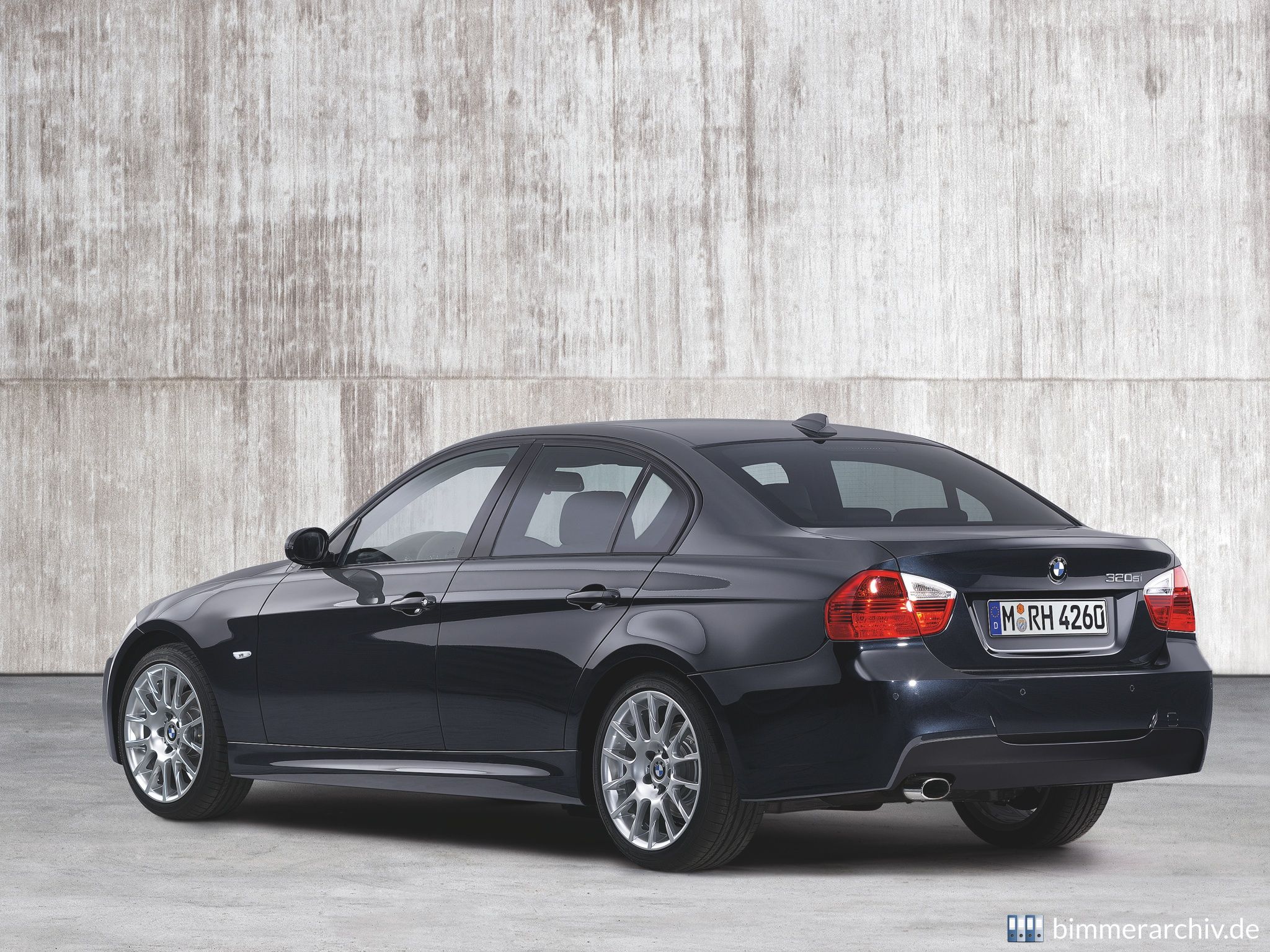 Бмв е90 320i. BMW 320si e90. БМВ е90 седан. BMW 3 e90 2006. BMW 320 e90.